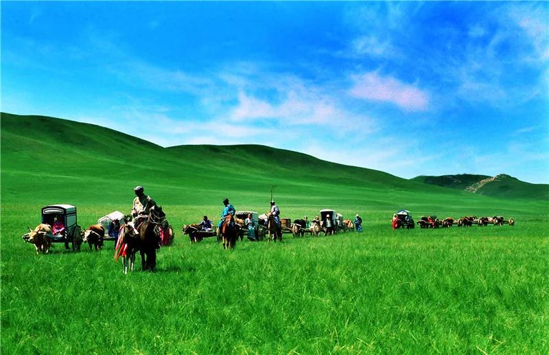 走进内蒙古 感受蒙古族文化