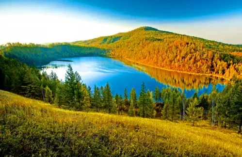 都来开开眼！中国最美的秋景全在内蒙古...